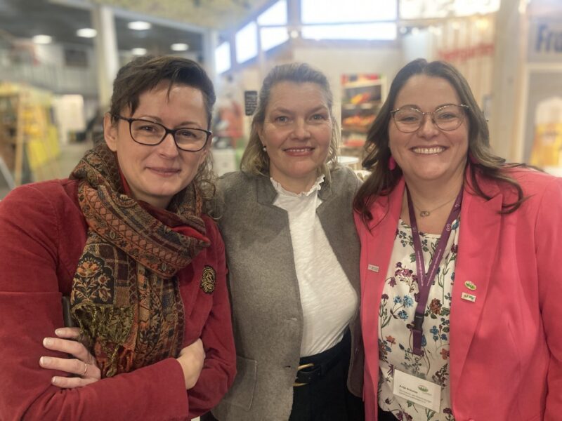 Starke Frauen für einen starken ländlichen Raum! Landwirtschaftsministerin Hanka Mittelstädt, pro agro-Vorsitzende Dorothee Berger und unsere Landesvorsitzende Antje Schulze